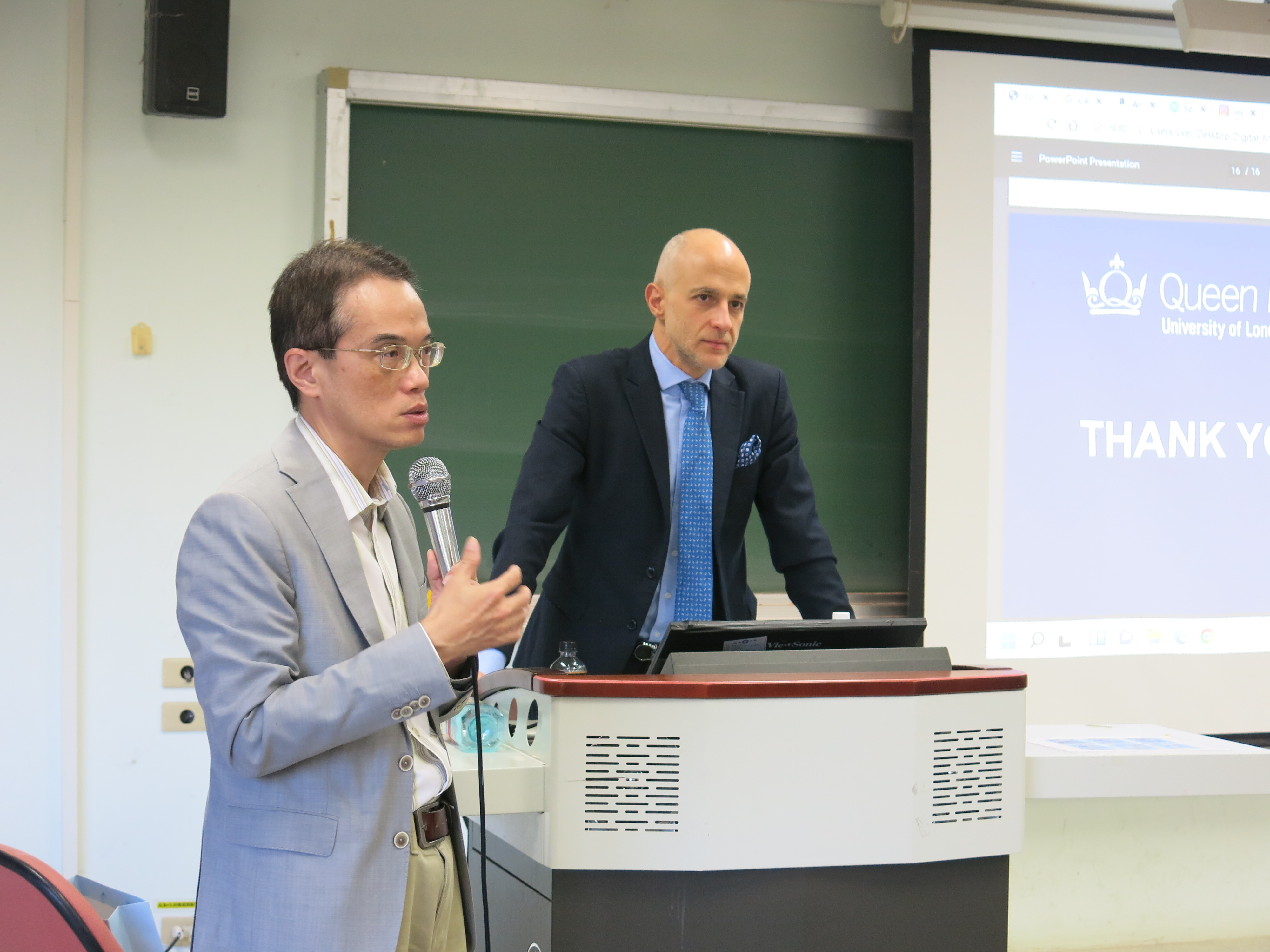 主持人本院王立達特聘教授（左）與主講人倫敦瑪麗皇后大學商法研究中心主任 Ioannis Kokkoris 教授（右）。